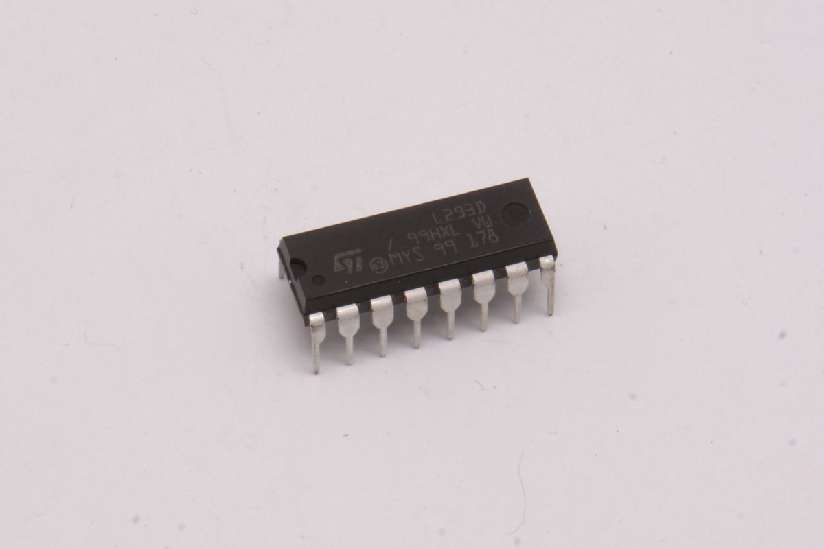 L293D
